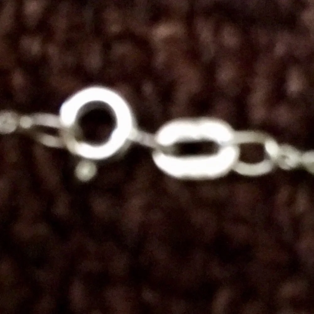 18” STERLING SILVER NECKLACE WITH FLIPFLOP CHARM
